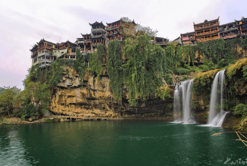 tour Viên Gia Giới - Hồ Bảo Phong - Phù Dung Trấn - Phượng Hoàng Cổ Trấn 6 ngày 5 đêm